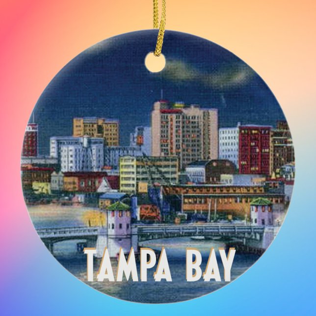 Vintag Tampa Florida Skyline Keramik Ornament (Von Creator hochgeladen)