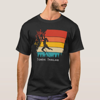 Vintag Tonsai Thailand Rock Climbing Boulding T-Shirt