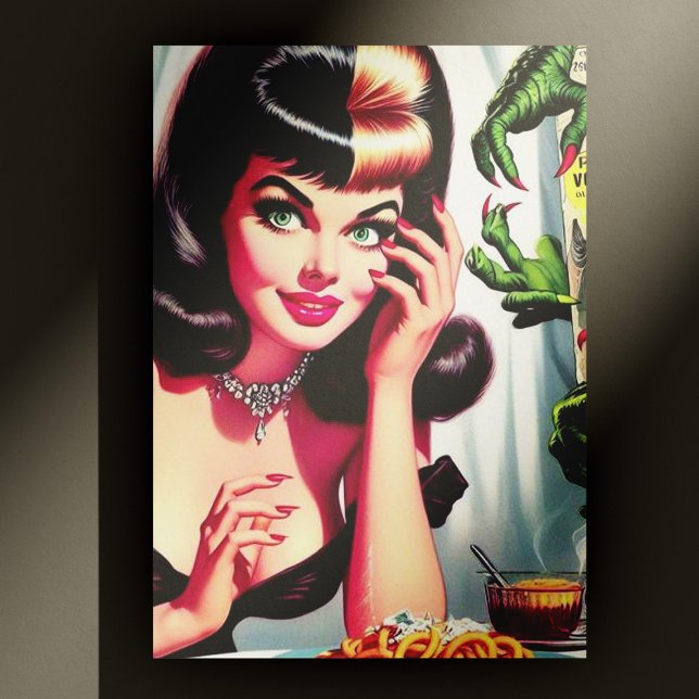 Vintag Vampire Woman Postkarte (Von Creator hochgeladen)