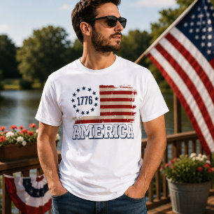 Vintage 1776 America Distressed Flagge T-Shirt