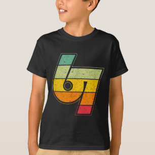 Vintage 6 7 Meme Six Seven Logo Namaste Lustig Hal T-Shirt