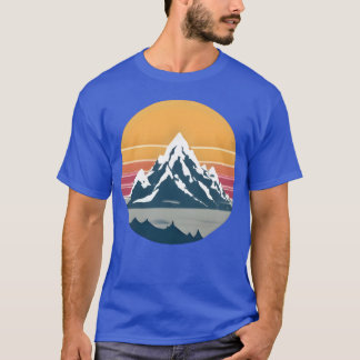 Vintage 70er Berge bei Sonnenuntergang Familie T-Shirt