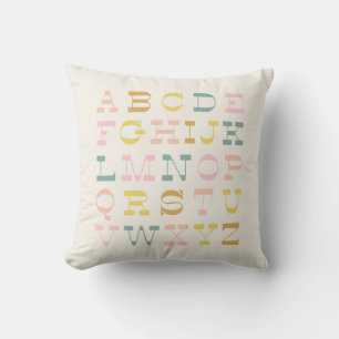 Vintage-Alphabet in Pastellfarben Boho-Kinderzimme Kissen