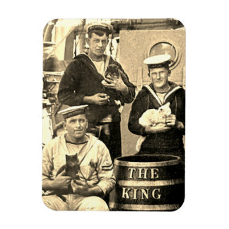 Vintage altes Foto 3 Seeleute halten Katzen Magnet
