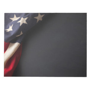 Vintage-amerikanische Flagge auf einer Tafel Notizblock