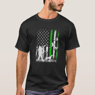 Vintage amerikanische Flagge Jagd St. Patricks Day T-Shirt