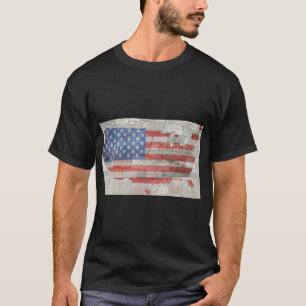 Vintage amerikanische patriotische Kartenflagge an T-Shirt