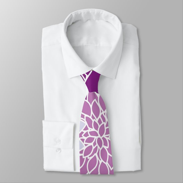 Vintage aster Blume. lila, lila, dunkelviolett Krawatte (Gebunden)