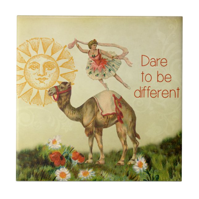 Vintage Ballerina, Blumen und Kamel-Collage Fliese (Vorderseite)