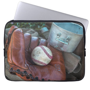 Vintage-Baseballhandschuh und Ball Baseballhandsch Laptopschutzhülle
