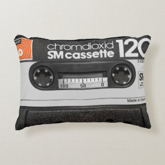 Vintage BASF-Kassette: Sammlerstück Dekokissen