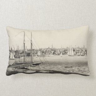 Vintage bildhafte Karte von Newport RI (1860) Lendenkissen