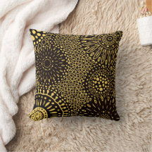 Vintage Black and Gold Ethnic Floral Pattern