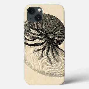 Vintage Black and White Conch Shell iPhone 13 Hülle