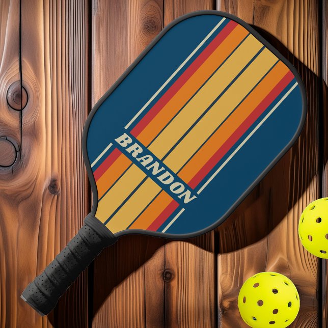Vintage blaue Regenbogenstreifen mit Namen Pickleball Schläger (Von Creator hochgeladen)
