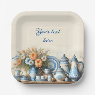 Vintage blaue und weiße Geschirr auf der Tafel aus Pappteller