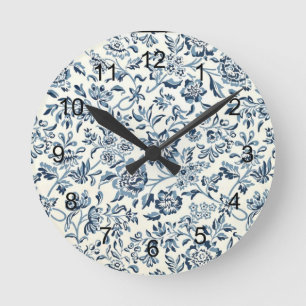 Vintage Blue and White Floral Pattern Runde Wanduhr