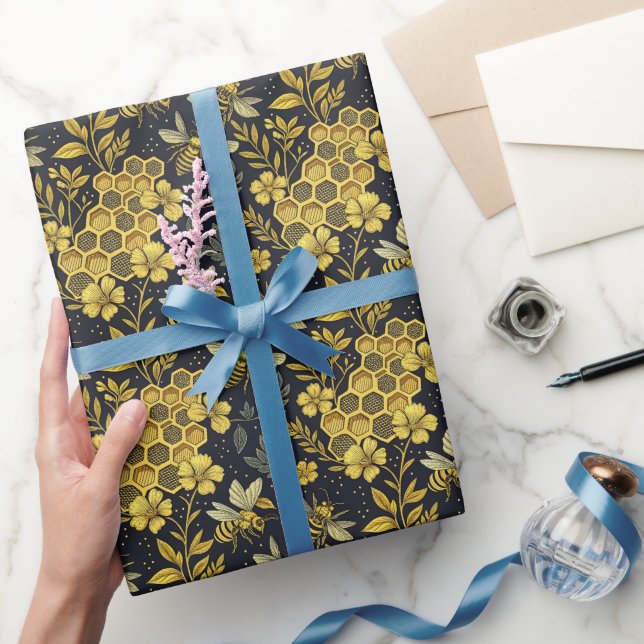 Vintage Blume und Bienen Geschenkpapier (Schenken)
