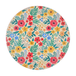 Vintage-Blumen, kleine bunte Blumen. Schneidebrett