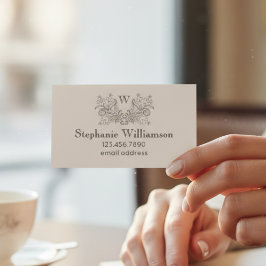 Vintage Botanical Monogram – Elegant Professional Visitenkarte