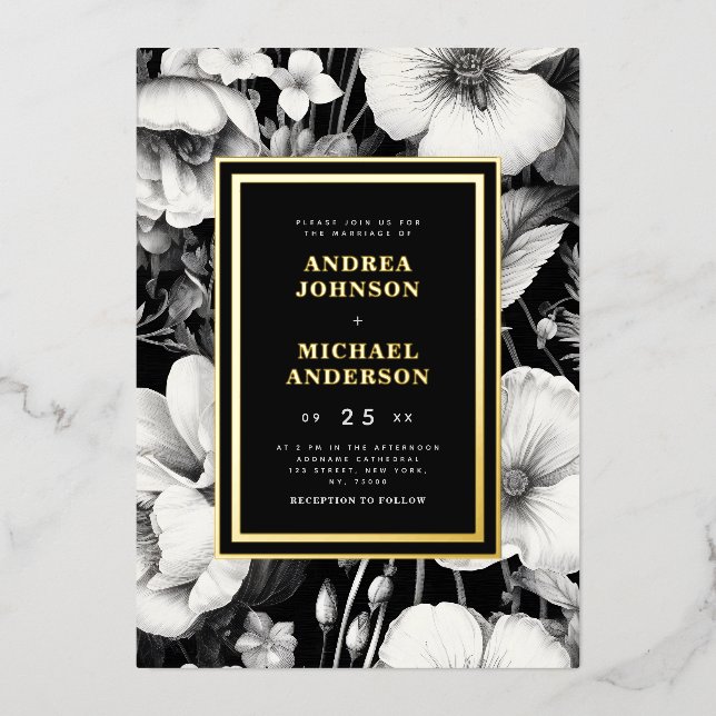 Vintage Botanische Sketch Schwarze Flora Hochzeit  Folieneinladung (Vorderseite)