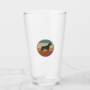 Vintage-Boxerhund-Sonnenuntergangs-Stichvektor-Des Glas