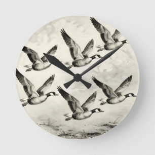 Vintage-Canada-Gänse im Flug - Gravur Runde Wanduhr