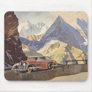 Vintage Car on Mountain Road im Winter mit Schnee Mousepad