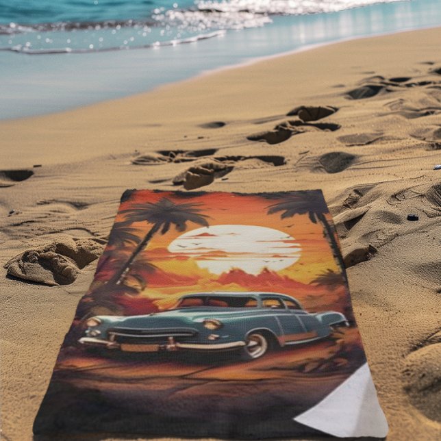 Vintage Car Sunset - Geschenk für Autoverliebhaber Strandtuch (Von Creator hochgeladen)