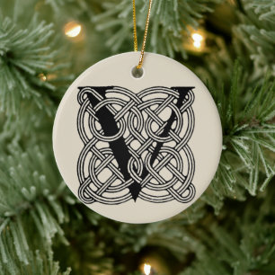 Vintage-Celtic-Knoten-Monogramm Buchstabe V Druck Keramik Ornament