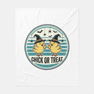 Vintage Chick Or Treat Halloween Küken Design_1 Fleecedecke