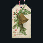 Vintage Christmas Bell (Evergreen) Geschenkmarke Geschenkanhänger<br><div class="desc">Klingeln Sie in der Urlaubssaison mit dieser Vintagen Goldglocke.Auf der Spitze dieser läufigen Glocke schmücken Evergreen Äste und rote Beeren. "Herrlichkeit für Gott in den Höchsten" wird auf der Glocke selbst graviert,  und der rote und grüne Gruß lautet "Frohe Weihnachten".</div>
