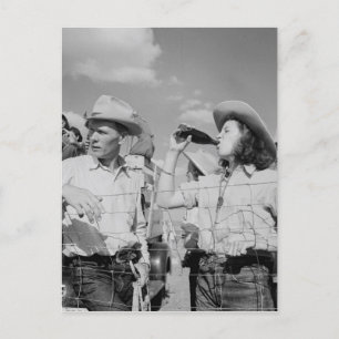 Vintage-Cowgirl- und Cowboy-Fotografie Postkarte