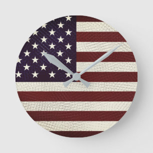Vintage Crosshatch Amerikanische Flagge Sterne und Runde Wanduhr