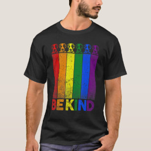 Vintage-Dalmatiner-Regenbogenflagge Sei nett Lgbt  T-Shirt