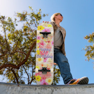 Vintage-Dekor-Montage-Skateboard mit floralem Must Skateboard