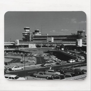 Vintage Deutschland Berlin Flughafen Tegel 1970 Mousepad