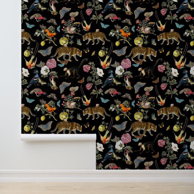 Vintage dunkle botanische Wildtiere im Wald Tapete (Anwendung)