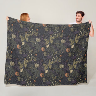 Vintage dunkle florale Stimmung William Morris Fleecedecke