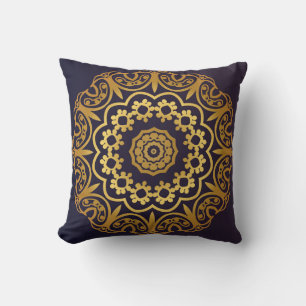 Vintage-Einladungskarte mit Mandala-Muster. Dekor Kissen