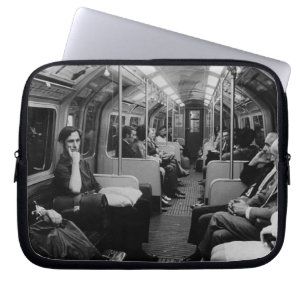 Vintage England London Eisenbahn Innenansicht des Laptopschutzhülle