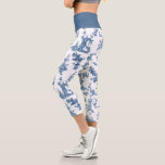 Vintage Fantastische Springbrunnen und Bäume toilb Capri Leggings<br><div class="desc">Historische nahtlose Anpassung eines John-Munn-Englischen Graviertoiles de jouy Textilmuster um 1770 mit einem klassischen Denkmal für Shakespeare,  Brunnen,  Vögel und exotische Blumen. Blau auf weißem Hintergrund. Waistband Farbe ist anpassbar.</div>