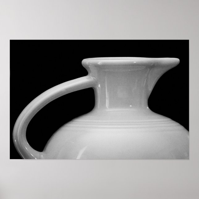 Vintage Fiesta Pitcher Kunst, Schwarz und Weiß Poster (Vorne)