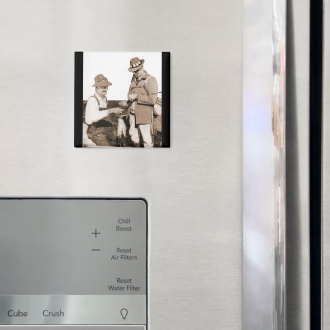 Vintage Fischer Magnet (In Situ (Kühlschrank))