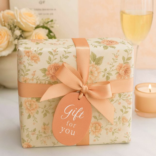 Vintage Floral Peach Rose  Geschenkpapier (Vintage Peach Rose Gift Wrap with Satin Bow Elegant Wedding Table Scene)