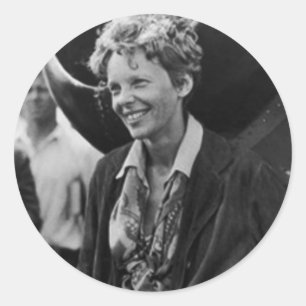 Vintage-Foto-Porträt von Amelia Earhart Runder Aufkleber