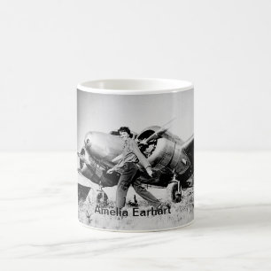 Vintage-Foto von Amelia Earhart Tasse
