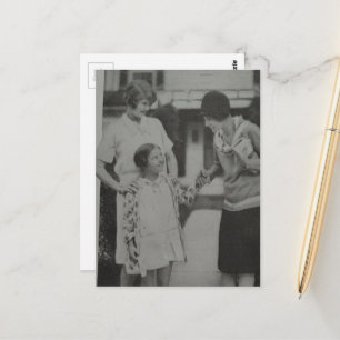 Vintage Frauen und ein Mädchen Postkarte