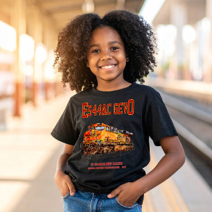 Vintage GE ES44AC GEVO Diesel Lokomotive T-Shirt