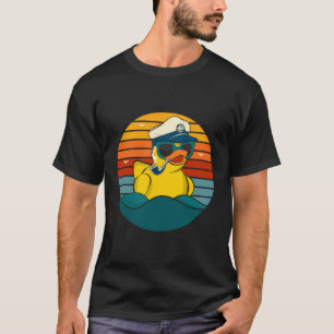 Vintage-Gelbe Gummifaust, die das Captain-Meer bef T-Shirt